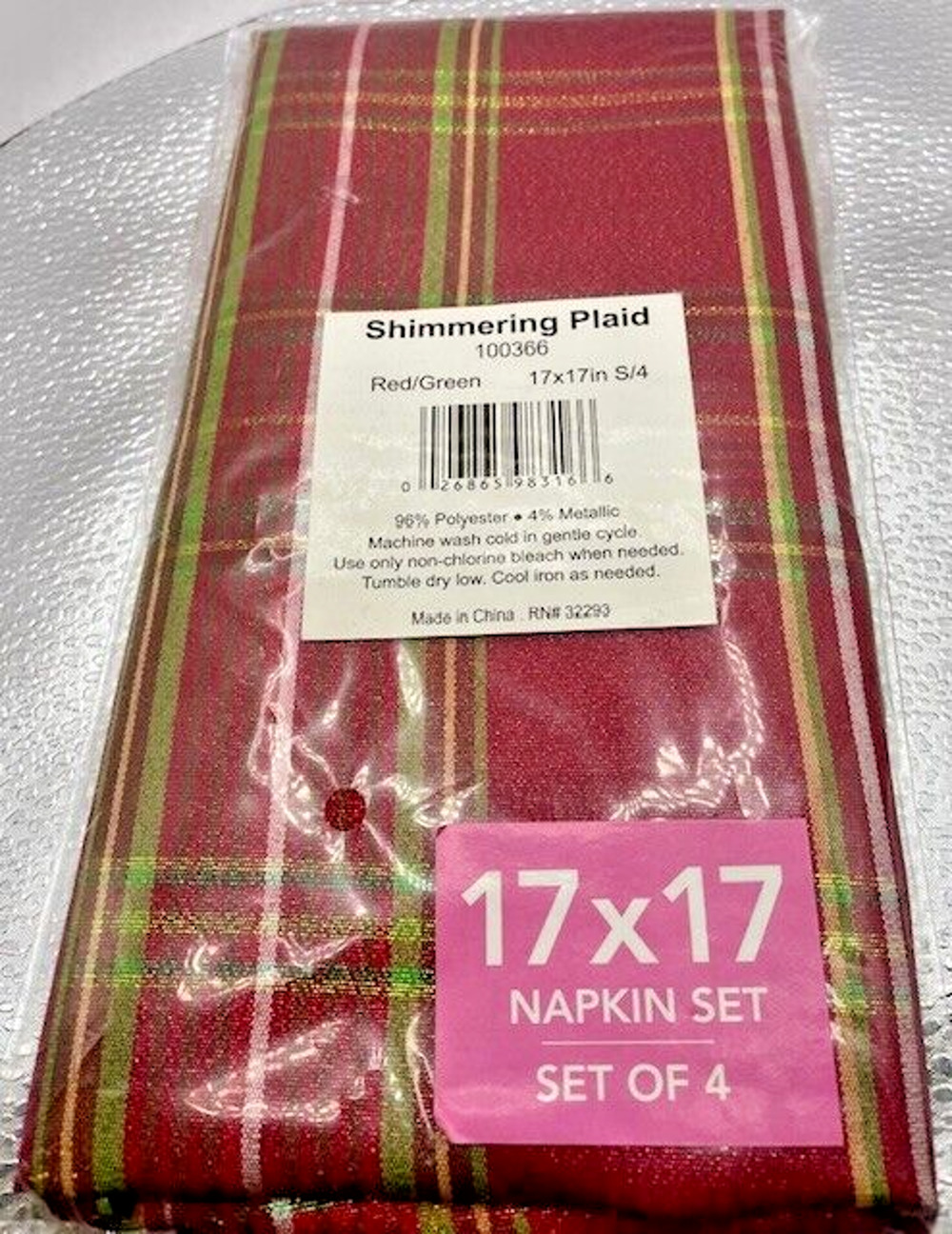 Napkins Red, Green Shimmering Plaid- Set of 4 - 17" x 17" - NEW